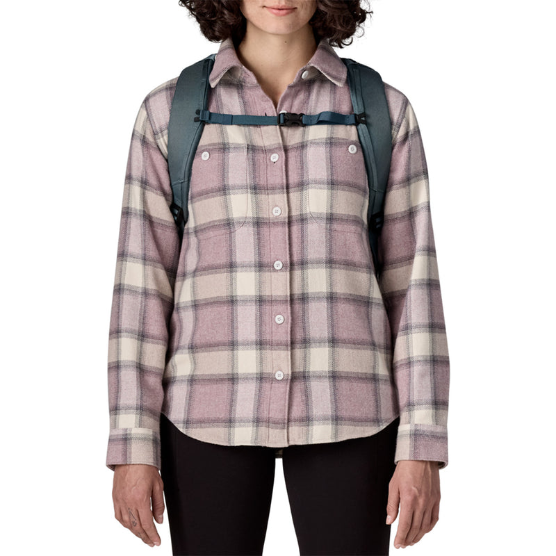 Load image into Gallery viewer, Patagonia Black Hole Backpack - 25L 3