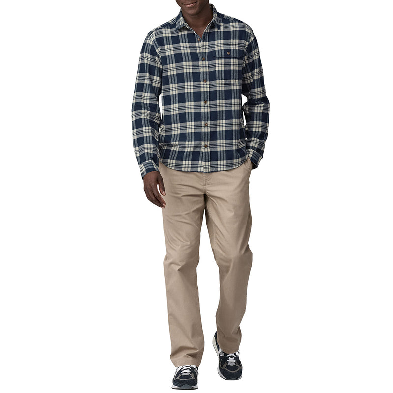 Load image into Gallery viewer, Patagonia Lightweight Fjord Cotton In Conversion Long Sleeve Button-up Flannel Shirt - Spotter/Forge Gray 7