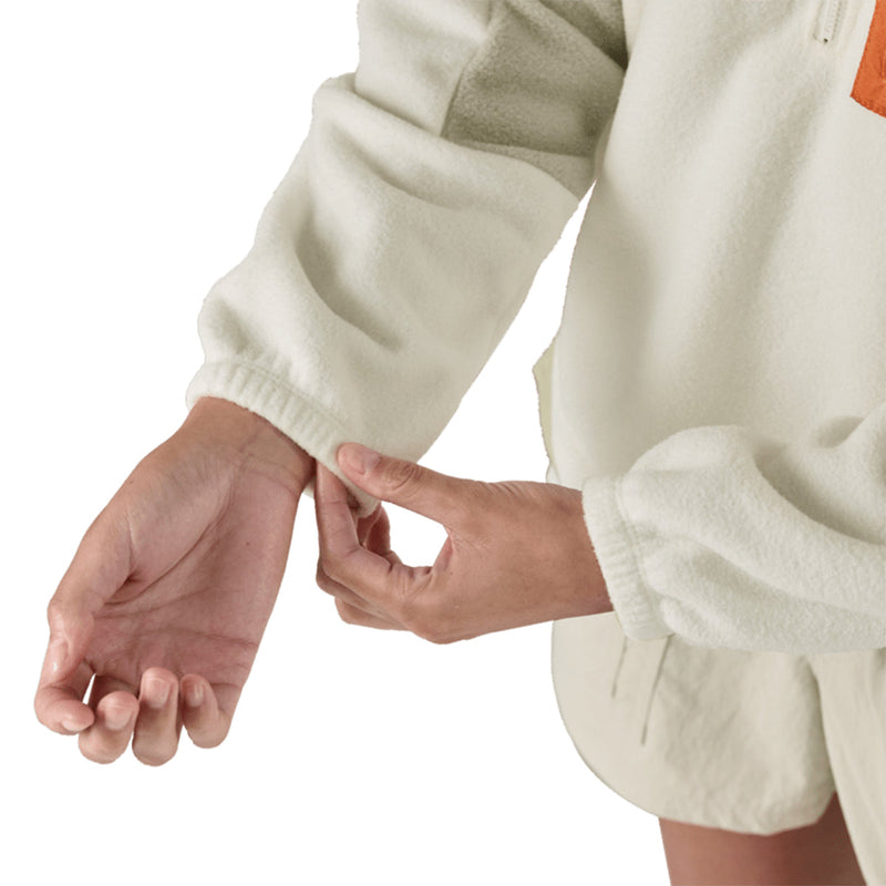 Load image into Gallery viewer, Patagonia Women's Microdini Half-Zip Fleece Pullover Jacket