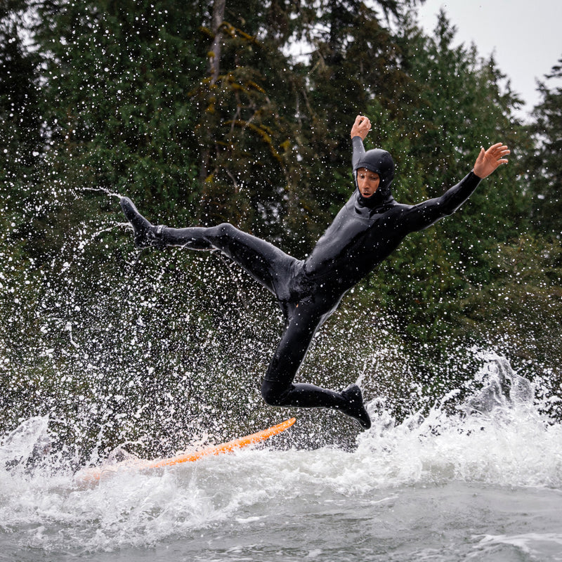 Load image into Gallery viewer, Patagonia Regulator 4/3 Hooded U-Zip Wetsuit 6