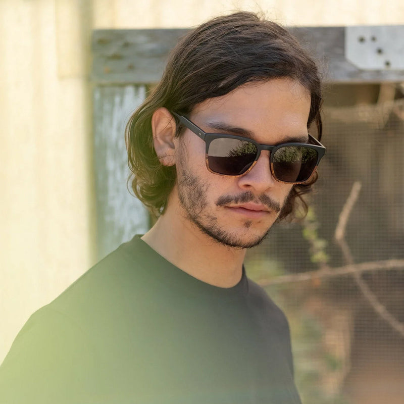 Load image into Gallery viewer, RAEN Pierce Sunglasses - Recycled Black/Dark Smoke