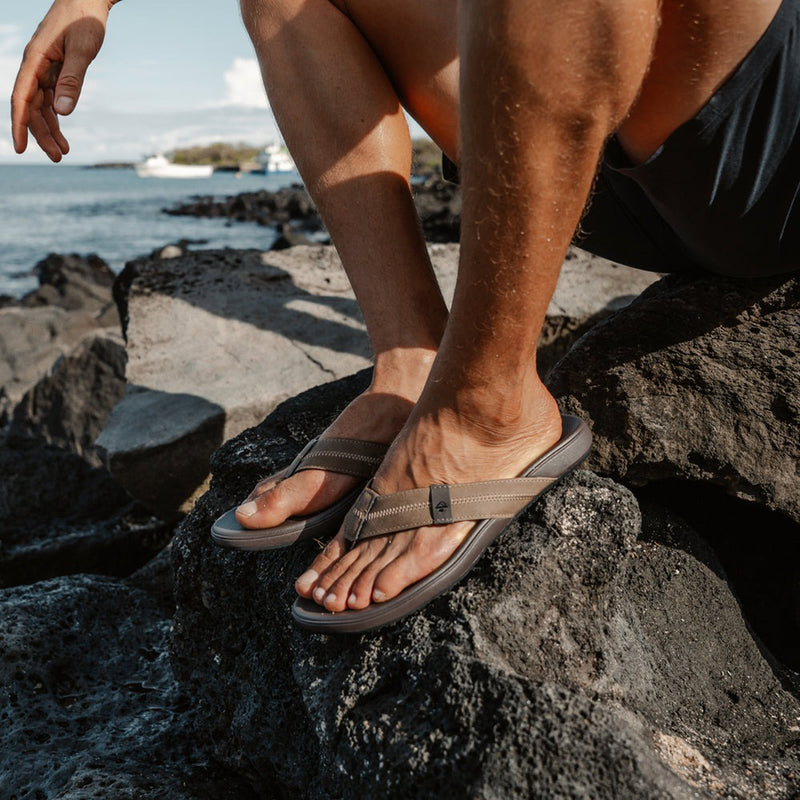 Load image into Gallery viewer, REEF Cushion Phantom 2.0 Sandals 20