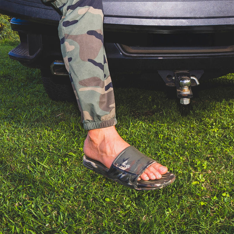 Load image into Gallery viewer, REEF Fanning Slide H20 Sandals