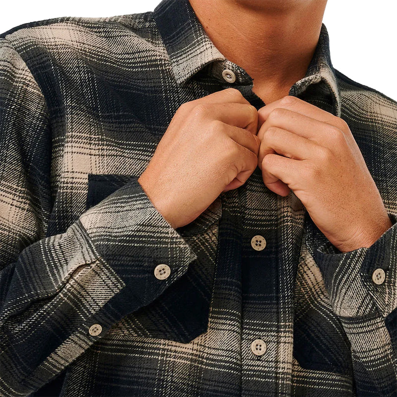 Load image into Gallery viewer, Rip Curl Count Long Sleeve Button-Up Flannel Shirt
