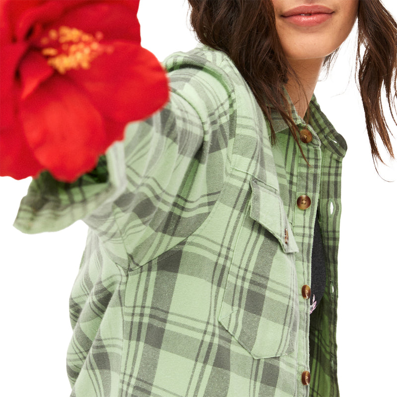 Load image into Gallery viewer, Roxy Women's Let It Go Long Sleeve Button-Up Flannel Shirt 22