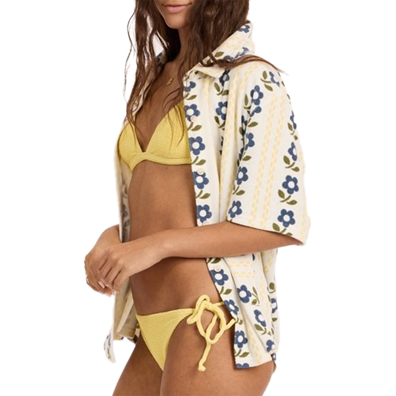 Load image into Gallery viewer, Sisstr Women's Beach Treasures Short Sleeve Button-Up Shirt 3
