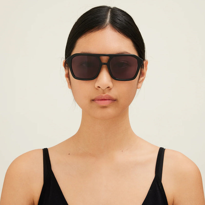 Load image into Gallery viewer, Sito The Void Polarized Sunglasses - Black/Iron Gray 5