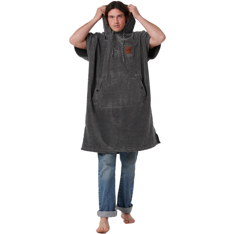 Load image into Gallery viewer, Slowtide The Digs Hooded Changing Poncho