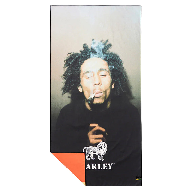 Load image into Gallery viewer, Slowtide One Drop Performance Quick-Dry Travel Beach Towel