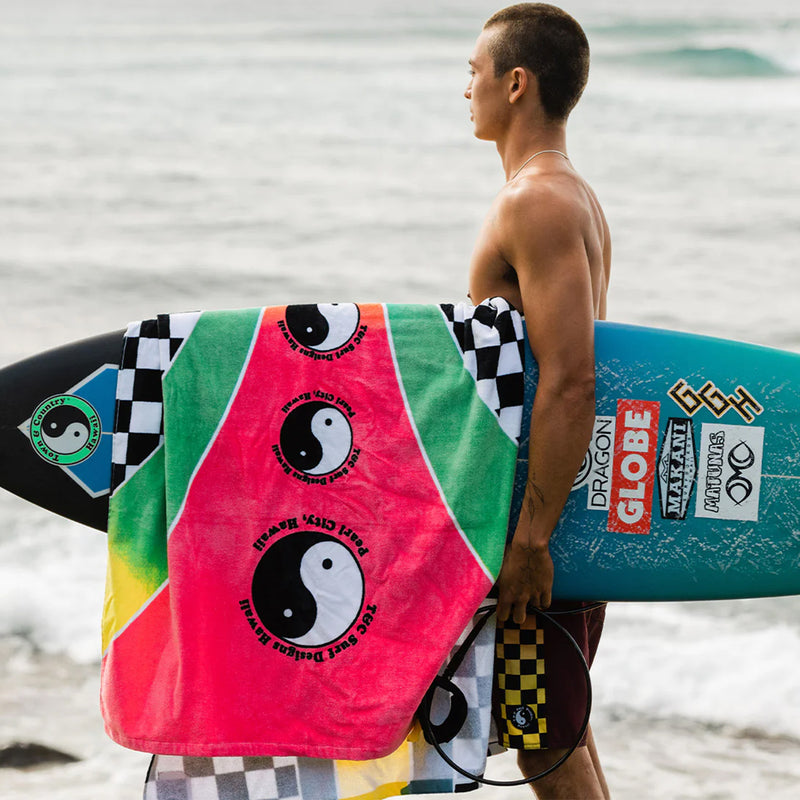 Load image into Gallery viewer, Slowtide Town & Country Beach Towel