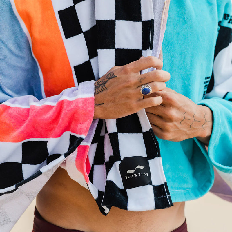 Load image into Gallery viewer, Slowtide Town & Country Beach Towel