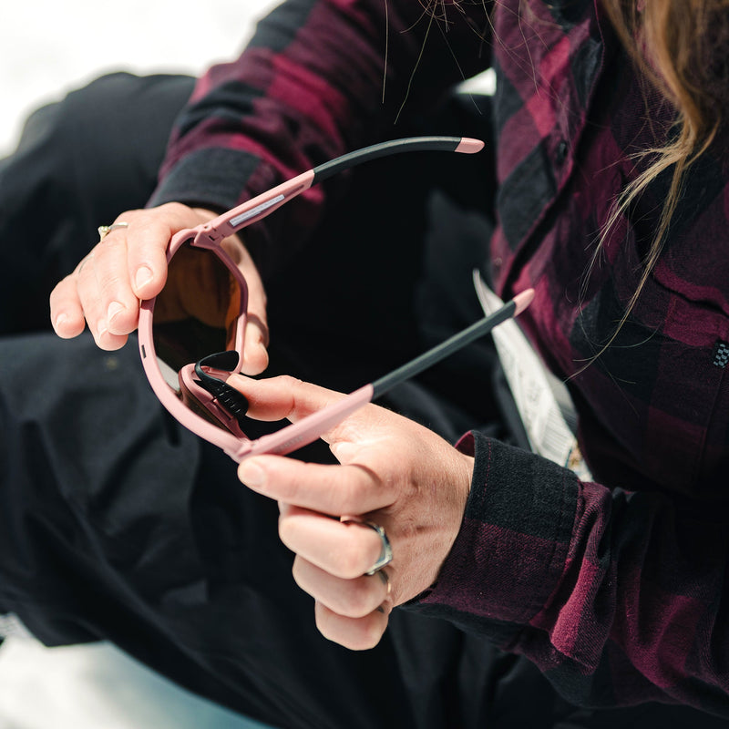 Load image into Gallery viewer, Smith Women's Bobcat B4BC Sunglasses - B4BC Chalk Rose/ChromaPop Rose Gold Mirror