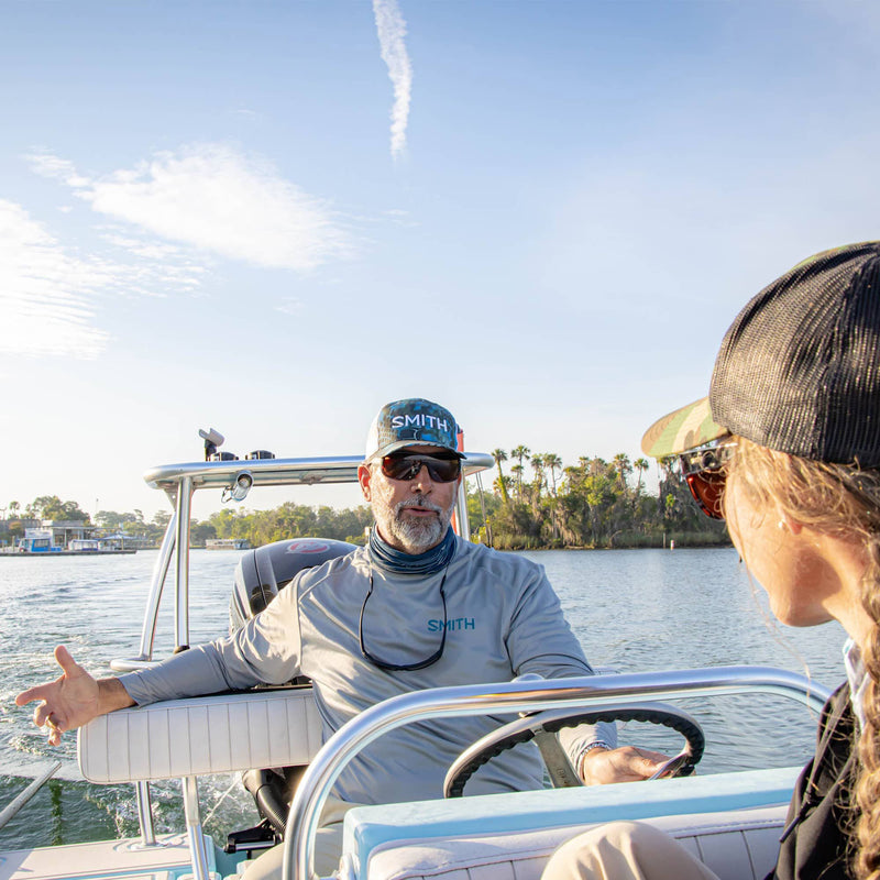 Load image into Gallery viewer, Smith Guide's Choice Polarized Sunglasses - Matte Black/ChromaPop Gray Green