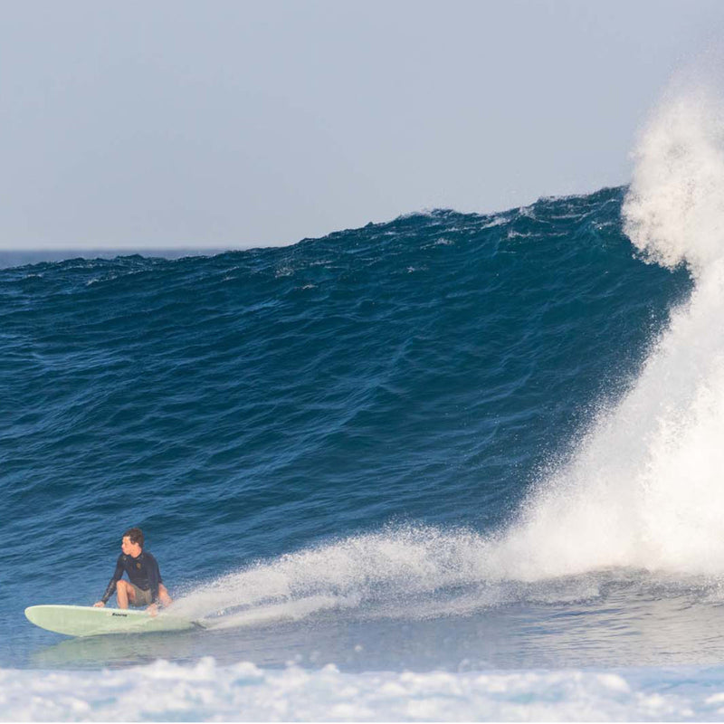 Load image into Gallery viewer, Torq Mod Fun V+ TET 8'2 x 22 ⅞ x 3 ¼ Surfboard - Blue/White Pinline