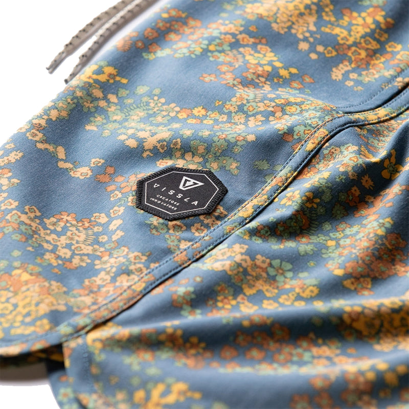 Load image into Gallery viewer, Vissla Botanica 18.5" Boardshorts