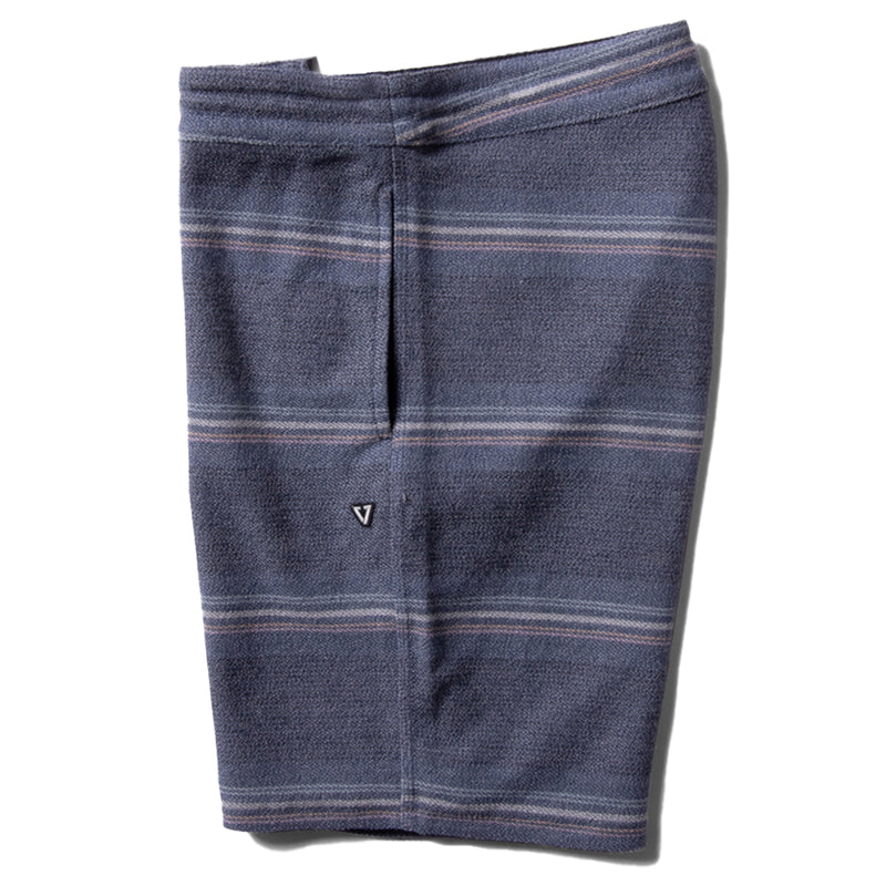 Load image into Gallery viewer, Vissla Fuel Up 18&quot; Sofa Surfer Shorts
