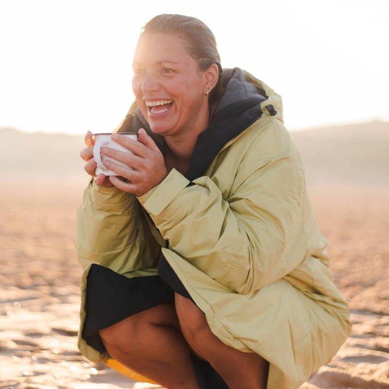 Load image into Gallery viewer, Voited Robe Drycoat Hooded Changing Poncho