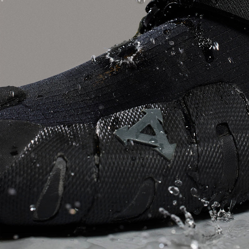 Load image into Gallery viewer, Xcel Drylock 3mm Round-Toe Boots - 2024