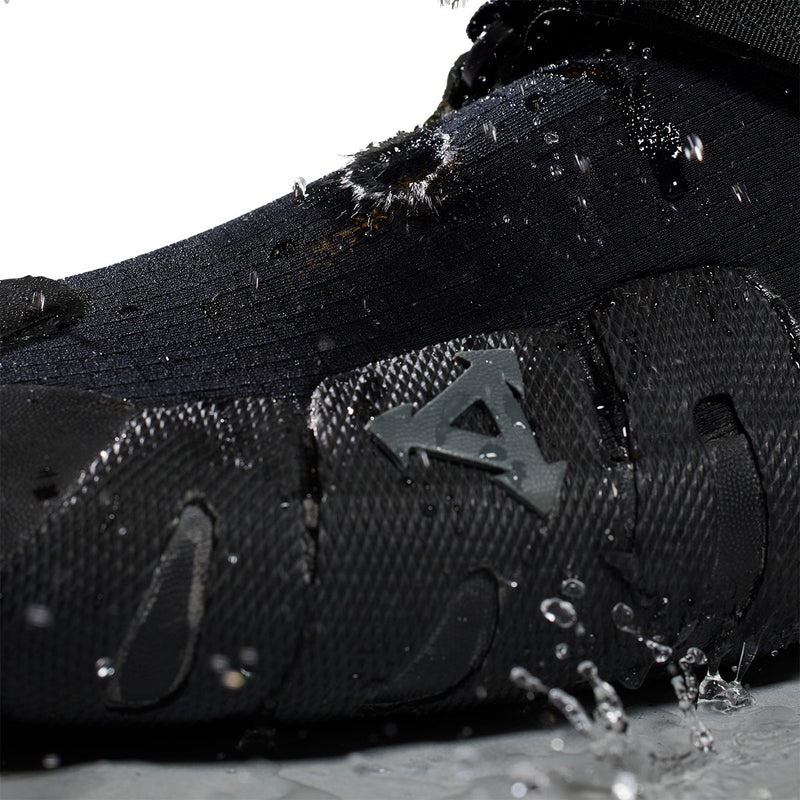 Load image into Gallery viewer, Xcel Drylock 5mm Split-Toe Boots - 2024