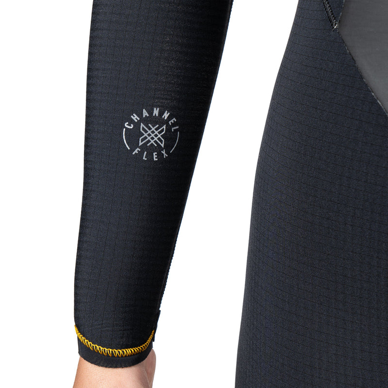 Load image into Gallery viewer, Xcel Women's Drylock 6/5 Hooded Chest-Zip Wetsuit