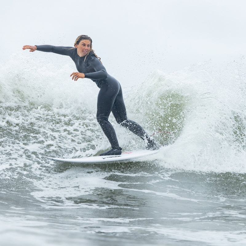 Load image into Gallery viewer, Xcel Women's Comp+ 4/3 Chest-Zip Wetsuit