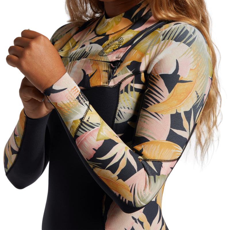 Load image into Gallery viewer, Billabong Women's Salty Dayz 4/3 Chest-Zip Wetsuit