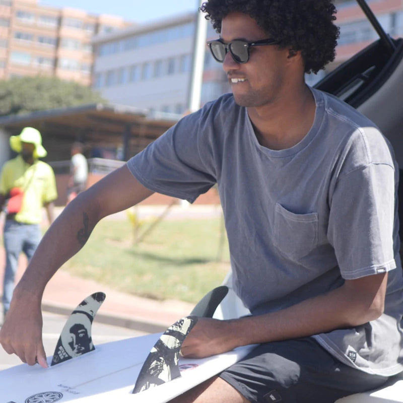 Load image into Gallery viewer, Captain Fin Co. Mikey February Futures Compatible Tri Fin Set