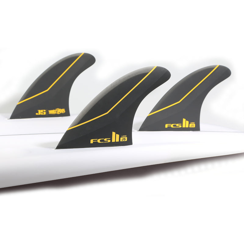 Load image into Gallery viewer, FCS II JS Industries PC Carbon Tri-Fin Set 3