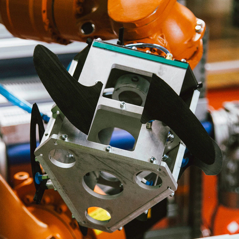 Load image into Gallery viewer, FCS II H4 PC Carbon Tri Fin Set