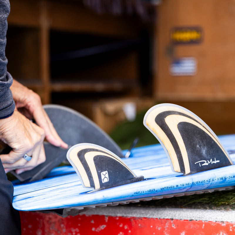 Load image into Gallery viewer, Firewire Seaside Helium 2025 Limited Edition 5'10 x 22 ⅝ x 2 11/16 Surfboard - Blue