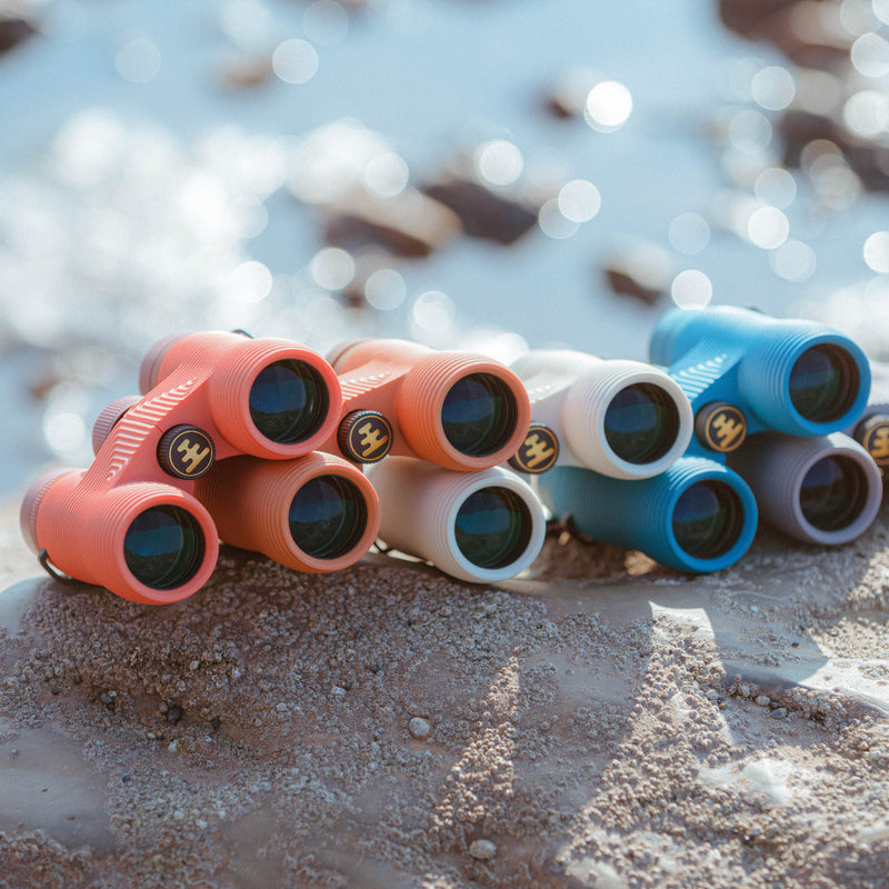 Load image into Gallery viewer, Nocs Provisions Field Issue 10×32 Waterproof Binoculars