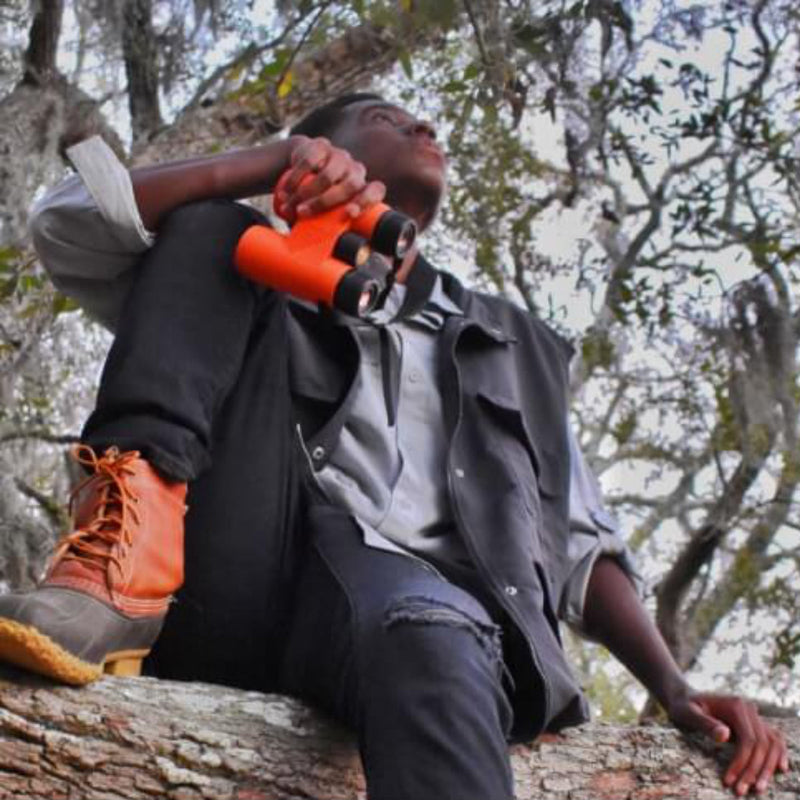 Load image into Gallery viewer, Nocs Provisions Pro Issue 8×42 Waterproof Binoculars