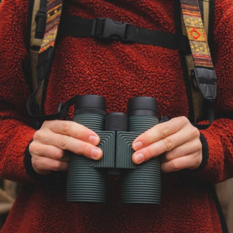 Load image into Gallery viewer, Nocs Provisions Pro Issue 8×42 Waterproof Binoculars