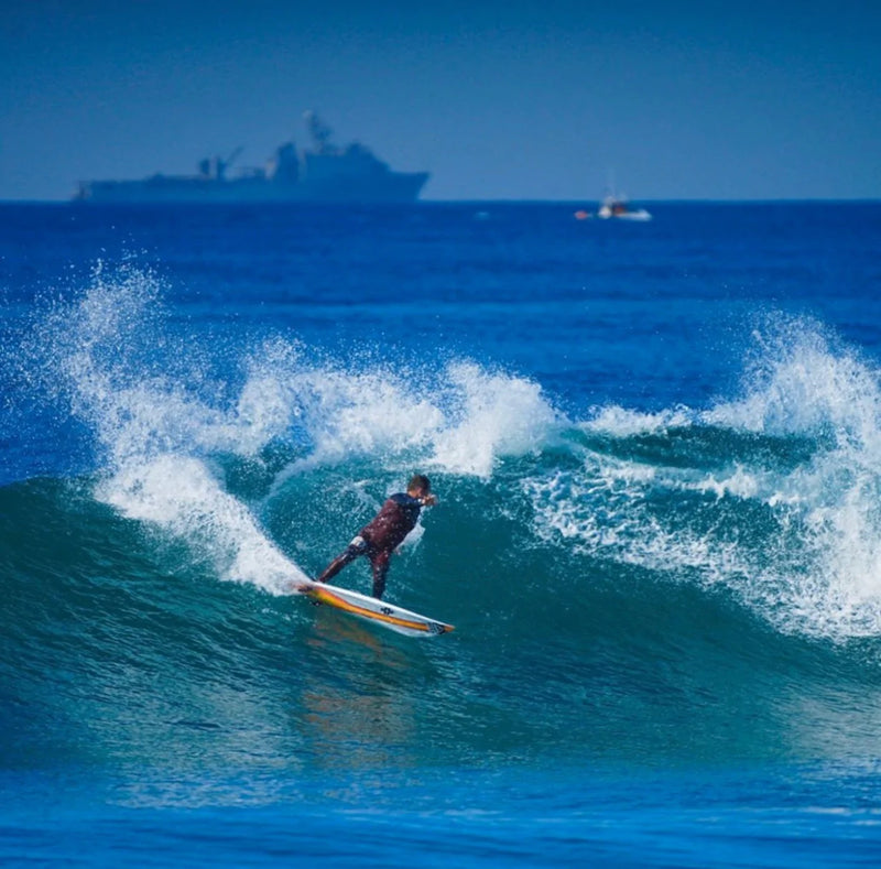 Load image into Gallery viewer, NVS Taylor Knox Apex Series Single Tab Twin Fin Set 4