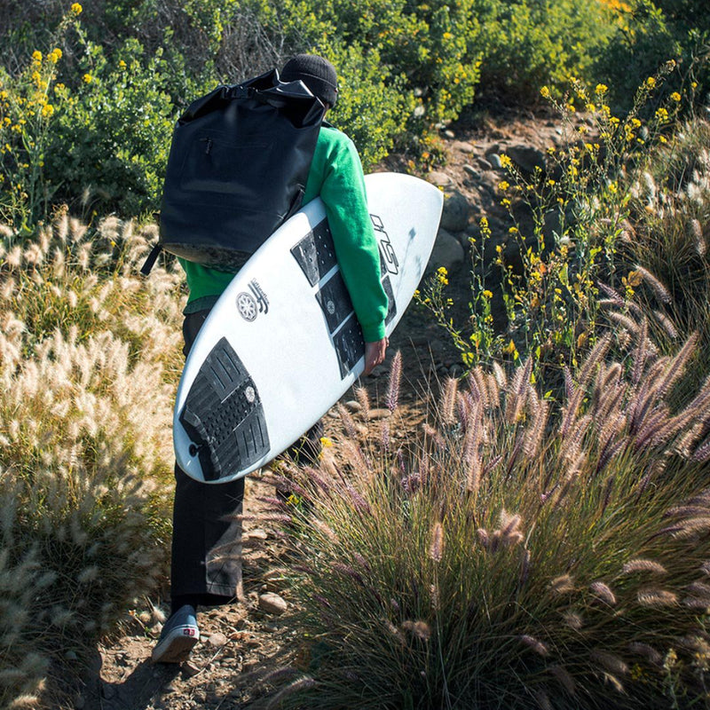 Load image into Gallery viewer, Octopus LOAC 2.0 Surf Pack Backpack - 32L