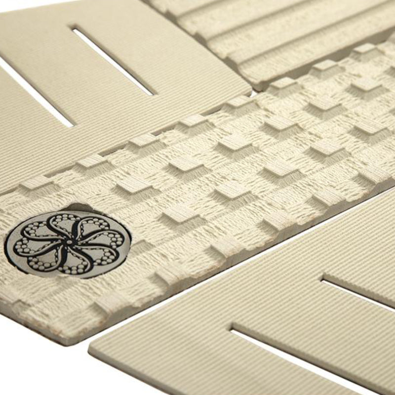 Load image into Gallery viewer, Octopus Dion Agius III Traction Pad