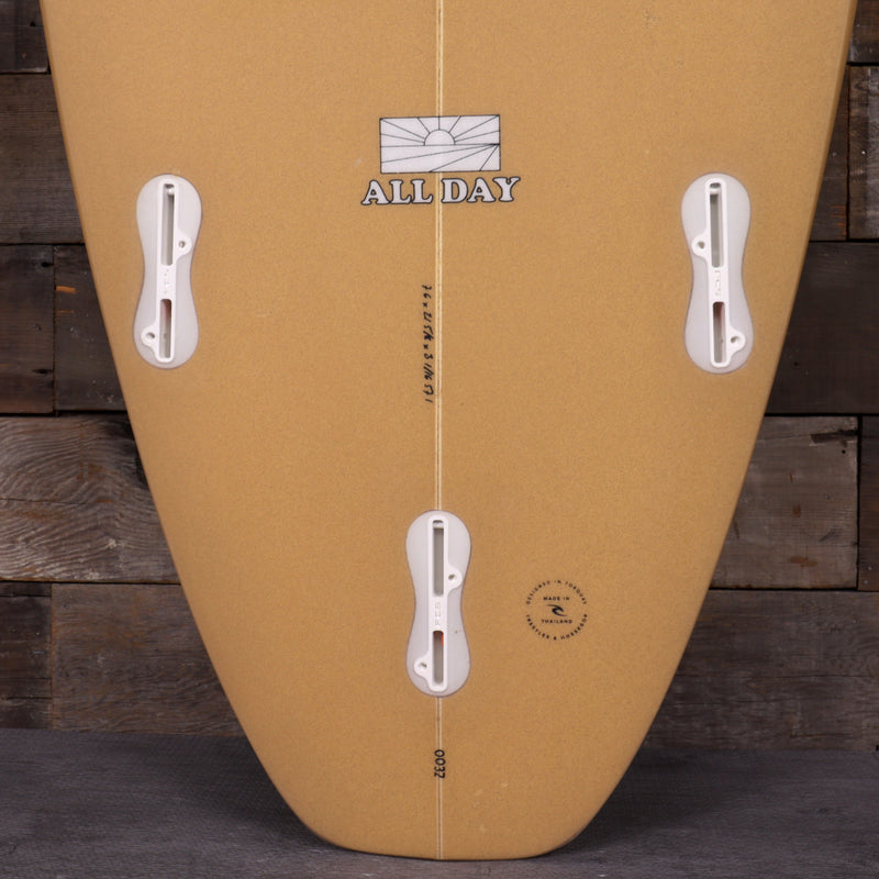 Load image into Gallery viewer, Rip Curl All Day PU 7&#39;6 x 21 ⅝ x 3 1/16 Surfboard - Clear/Almond
