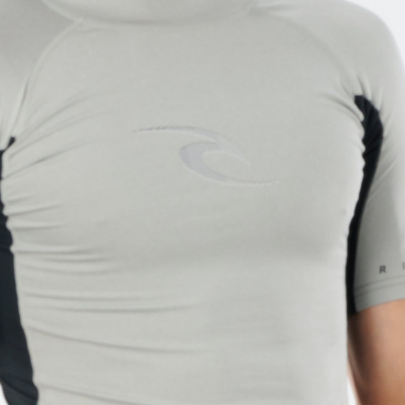 Load image into Gallery viewer, Rip Curl Waves Short Sleeve Rash Guard