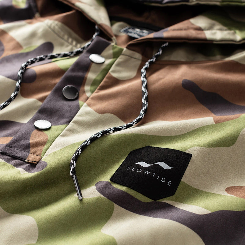 Load image into Gallery viewer, Slowtide Quick-Dry Hooded Changing Poncho 6
