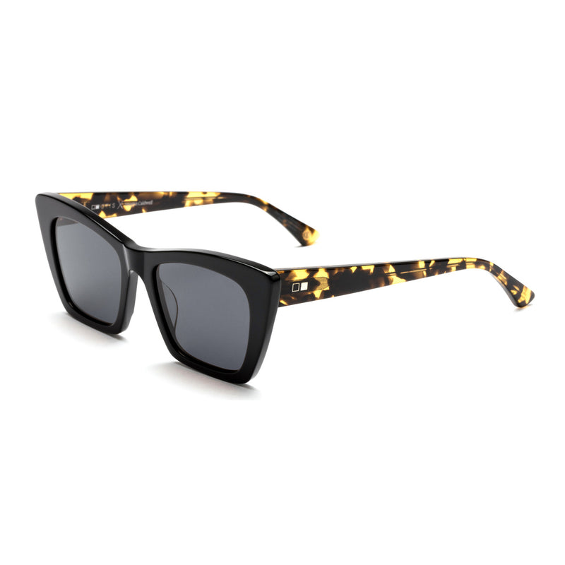 Load image into Gallery viewer, OTIS Vixen Polarized Sunglasses - Black Dark Tort/Grey
