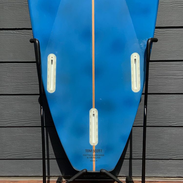 Load image into Gallery viewer, Tom Scott Custom 8&#39;6 x 22 x 2 ⅞ Surfboard
