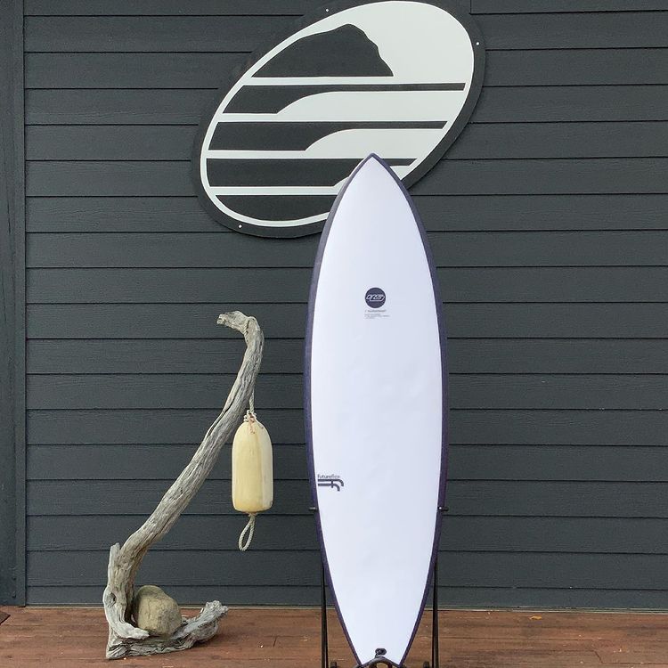 Load image into Gallery viewer, Haydenshapes Hytpo Step Up 5&#39;8 x 19 ½ x 2 5/16 Surfboard • USED
