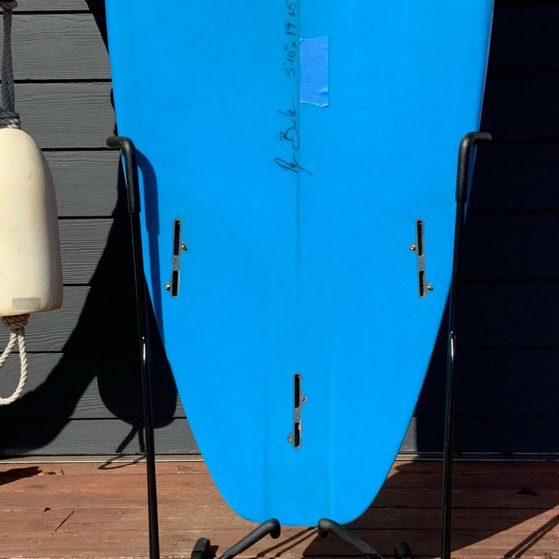 Load image into Gallery viewer, Chowder Custom 5&#39;10 x 19 ¼ x 2 ½ Surfboard • USED
