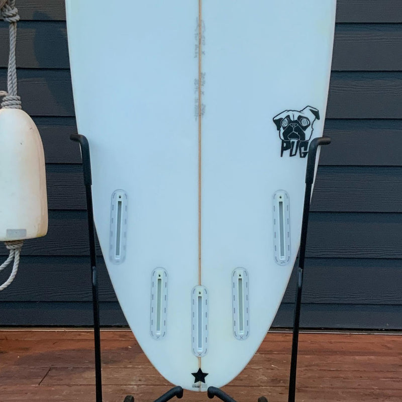 Load image into Gallery viewer, SUPERbrand Pug 5&#39;10 x 20 ¼ x 2 ⅝ Surfboard • USED
