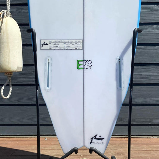 Rusty Twin Fin 5'11 x 19 ⅜ x 2 ⅓ Surfboard • USED