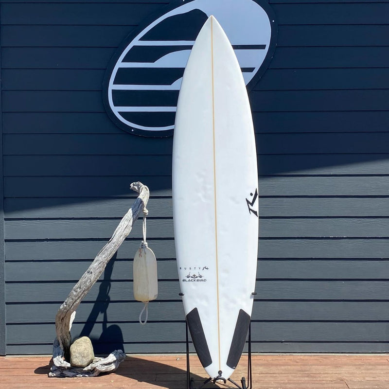 Load image into Gallery viewer, Rusty Black Bird 7&#39;2 x 20 ¾ x 2 ⅘ Surfboard • USED
