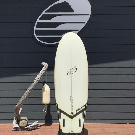 Vernor Mini Simmons 5'6 x 22 x 2 ⅝ Surfboard • USED