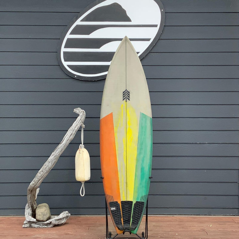 Load image into Gallery viewer, Sauterly Custom 6&#39;1 x 19 13/16 x 2 ⅝ Surfboard • USED

