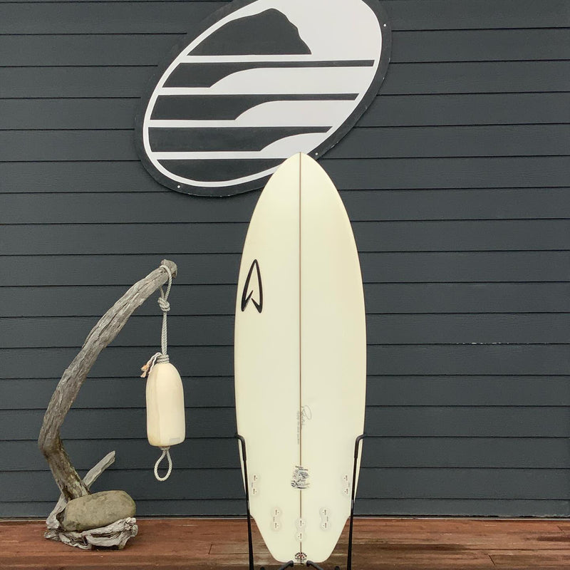 Load image into Gallery viewer, Roberts Mush Machine 5&#39;4 x 19 ⅞ x 2 ¼ Surfboard • USED
