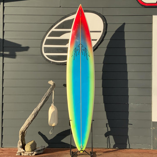 TVS Custom 8'3 × 19 ¼ × 2 ⅞ Surfboard • USED
